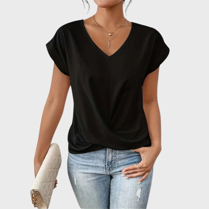 Soraia - T-shirt Casual com Decote Coração