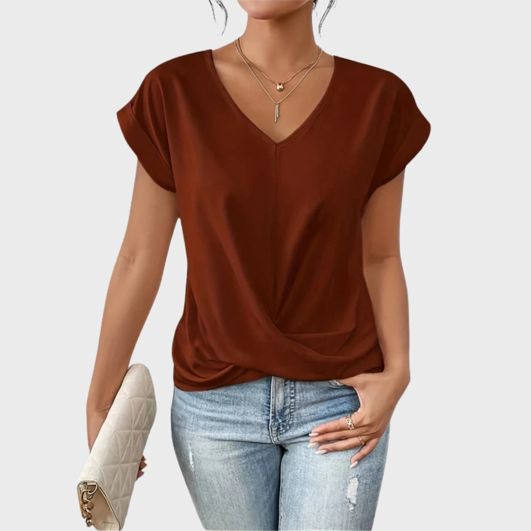 Soraia - T-shirt Casual com Decote Coração