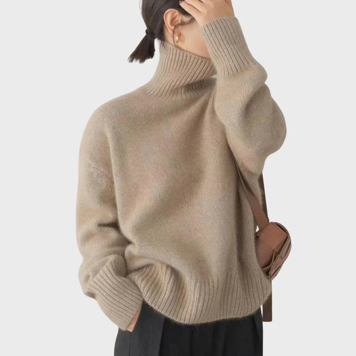 Amélia - Camisola de Gola Alta