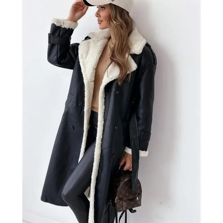 Alina - Casaco elegante com abas