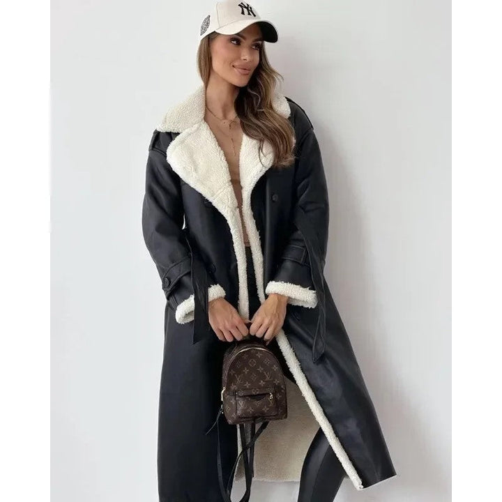 Alina - Casaco elegante com abas