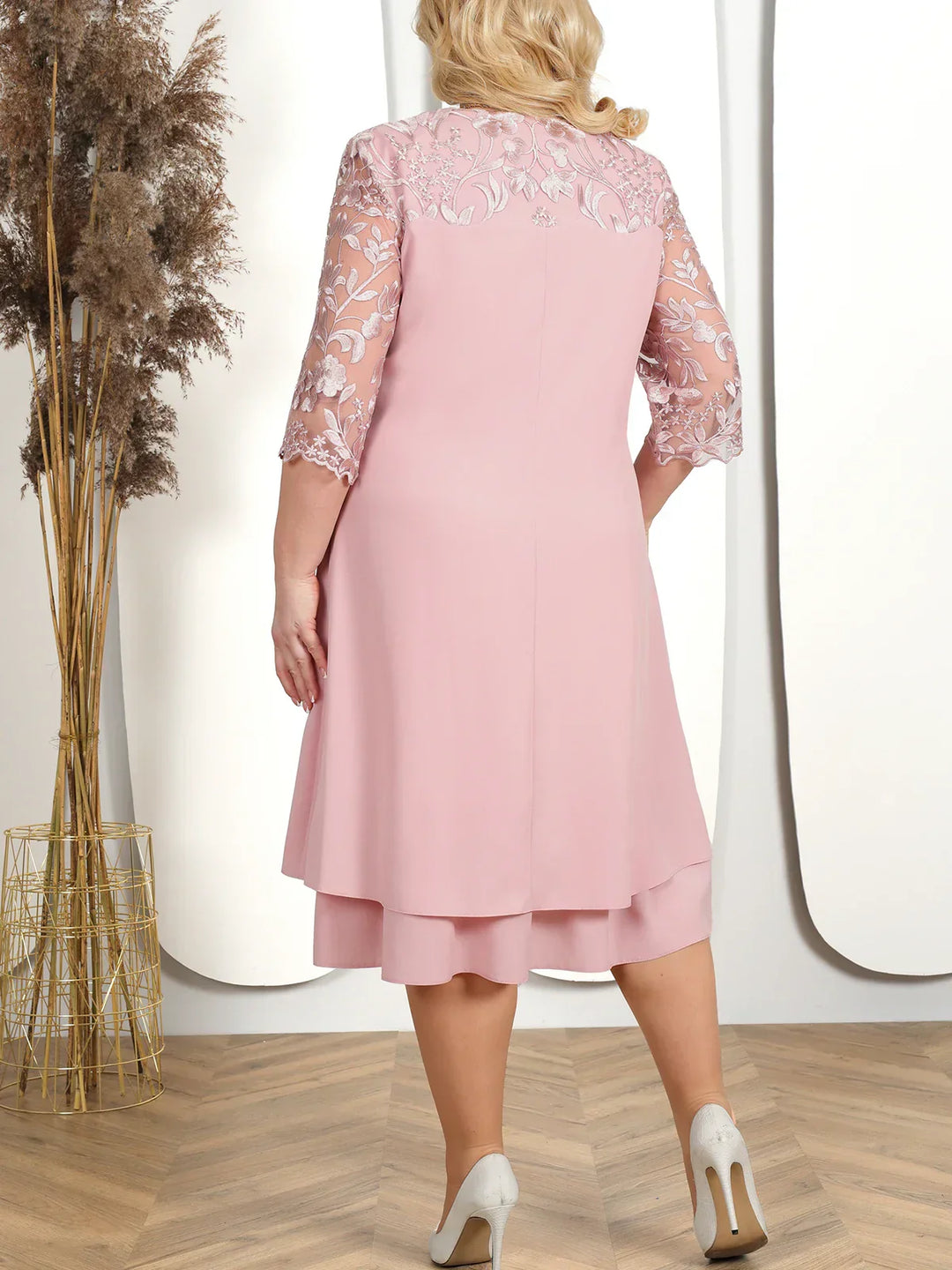 Madalena - Vestido Casual Bordado