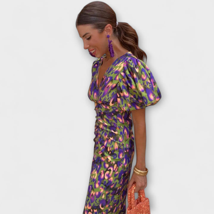 Vanessa - Vestido elegante com decote em V